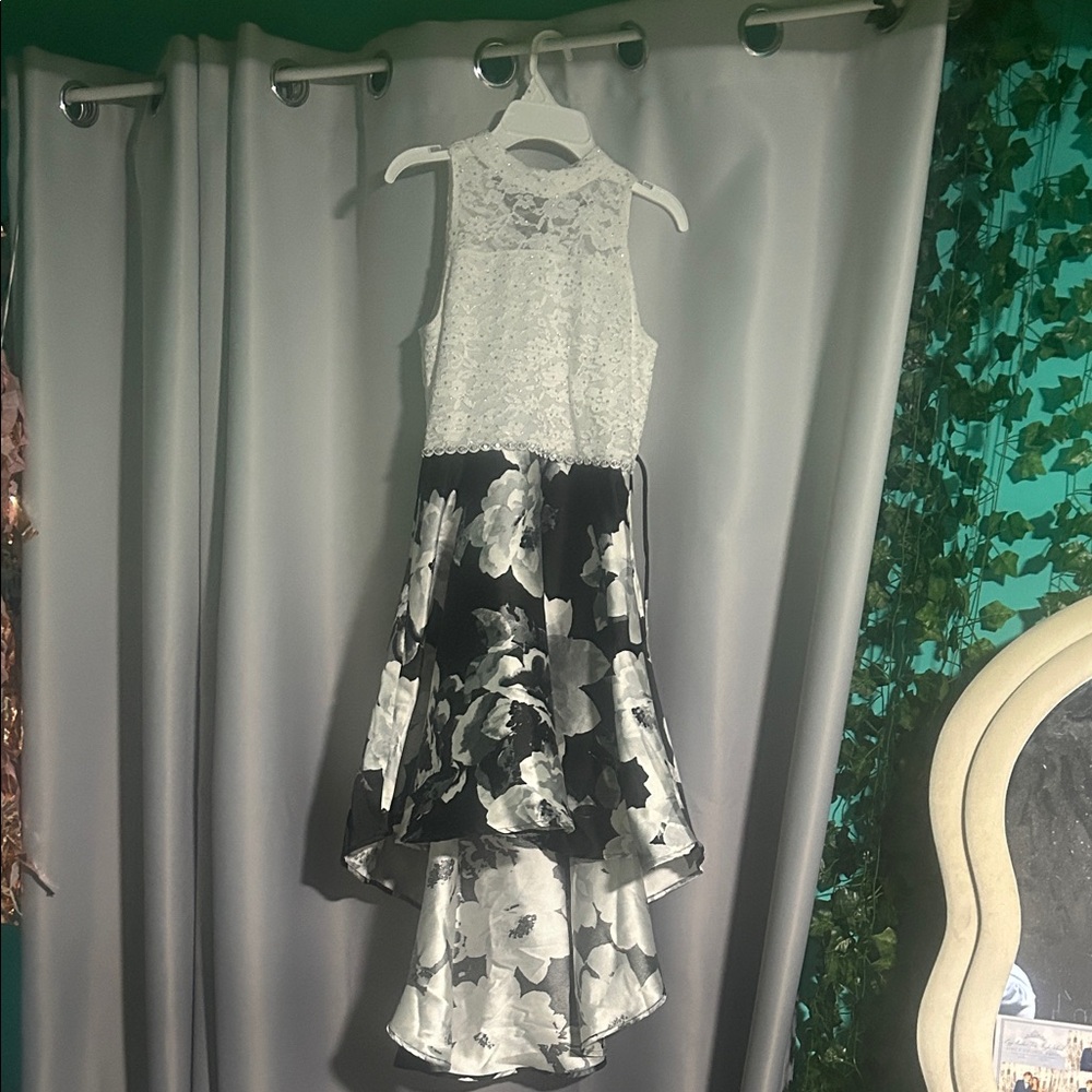 Speechless Black and White Floral Kids Dress